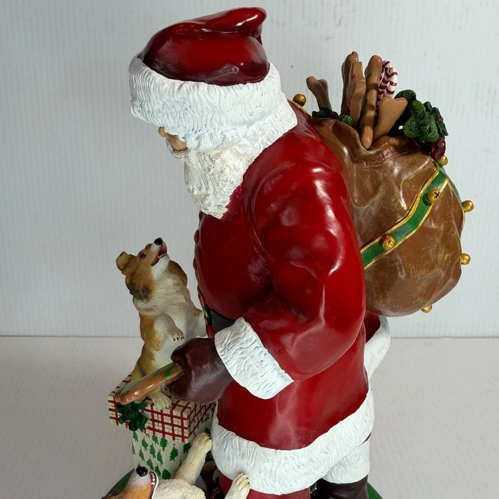 Danbury Mint Santa's Little Shelties Dog Christmas Figurine Sculpture EUC No Box